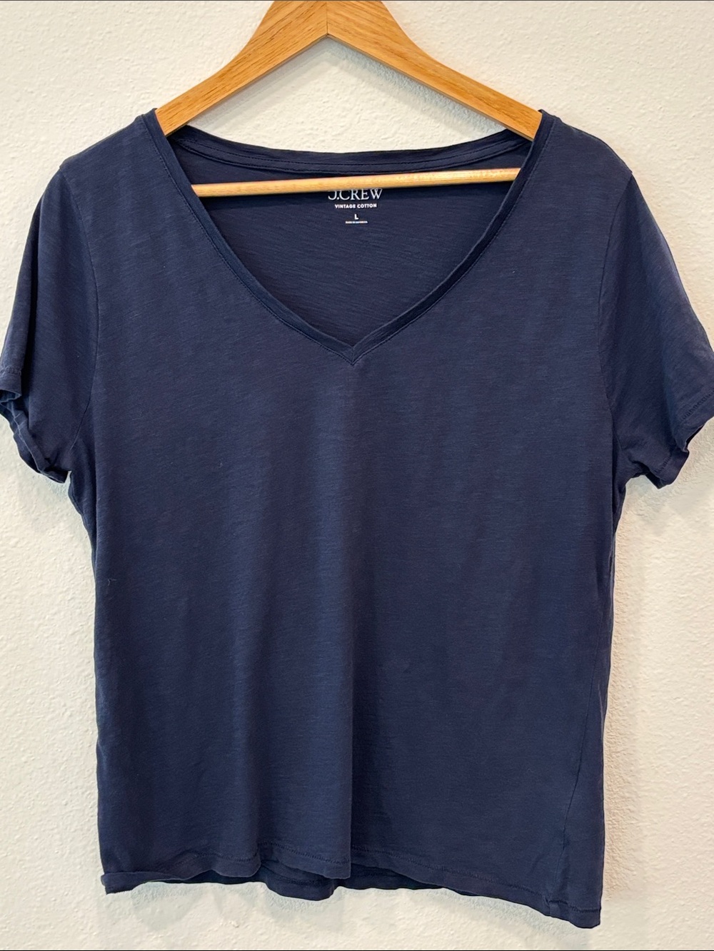 J. Crew Women’s Vintage Cotton Classic V-Neck Short Sleeve Tee in Navy Size L